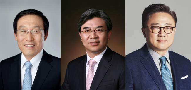 From the left: Kim Ki-nam, Kim Hyun-suk and Koh Dong-jin
