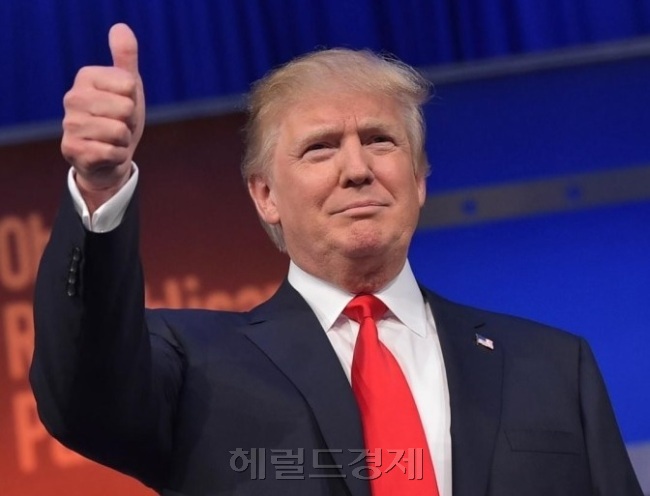 도널드 트럼프 미국 대통령이 이번 달 7~8일 방한 기간 비무장지대(DMZ)가 아닌 경기도 평택의 주한미군기지(캠프 험프리스)를 방문하는 것으로 최종 확인됐다. [사진=헤럴드경제DB]