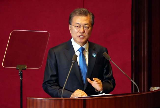 President Moon Jae-in addresses the National Assembly on Wednesday. Yonhap