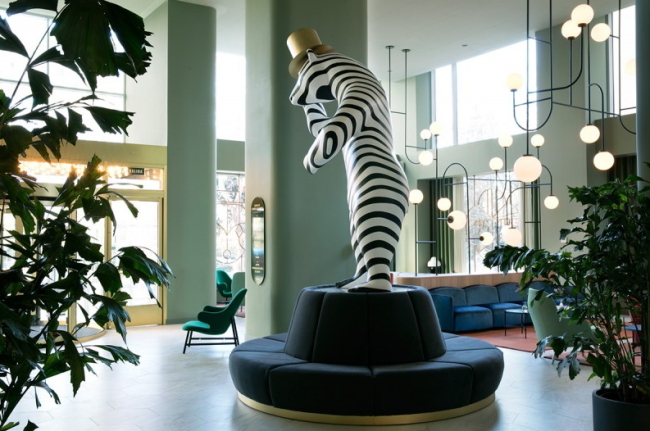 The lobby at the Hotel Barcelo Torre de Madrid by Jaime Hayon (Herald Design Forum)