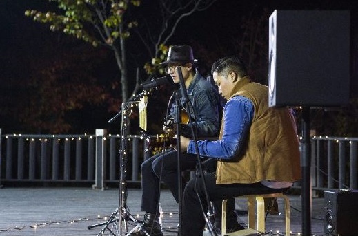 Yucca Brothers Photo by LEEHYUN