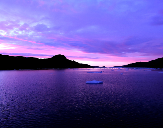 A photograph from the Arctic Impressions Photo Exhibit (Biosphere Environmental Education)