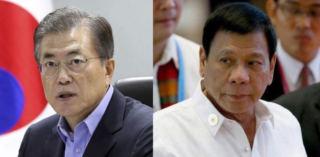 South Korean President Moon Jae-in (L) and Philippine President Rodrigo Duterte (R)(AP)