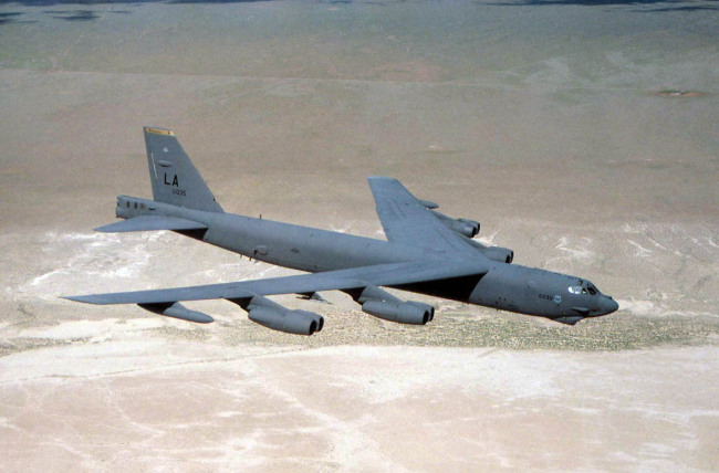 B-52장거리 전략핵폭격기