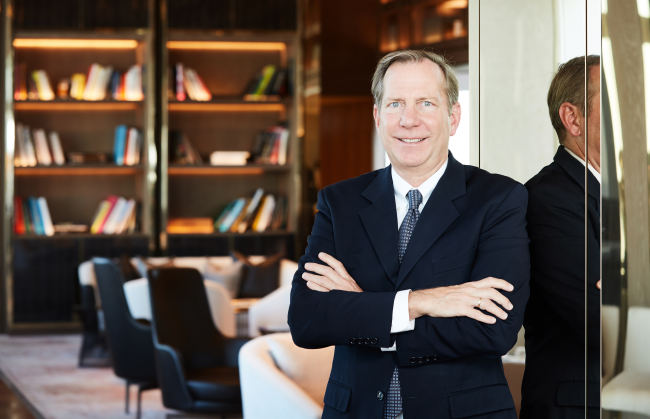 Michael Ellis, international director of the Michelin guides, poses before an interview at Signiel Seoul on Nov.8. (Michelin Guide)