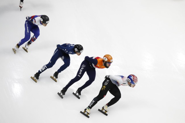Lim Hyo-Jun of South Korea, Sjinkie Knegy of Netherlands, J.R. Celski of USA and Victor An of Russia, compeate during the men 5000m relay final in the ISU World Cup Short Track Speed Skating at Mokdong Ice Rink in Seoul, South Korea, 19 November 2017. (EPA-Yonhap)