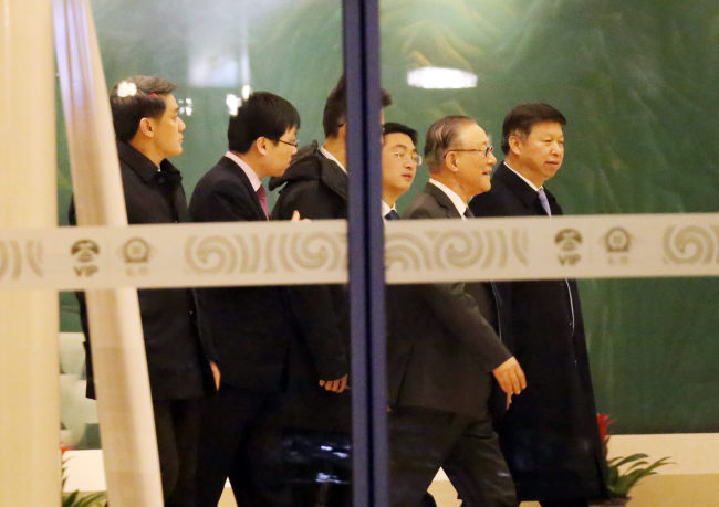 Song Tao (far right), the head of the International Liaison Department of the Communist Party of China (Yonhap)