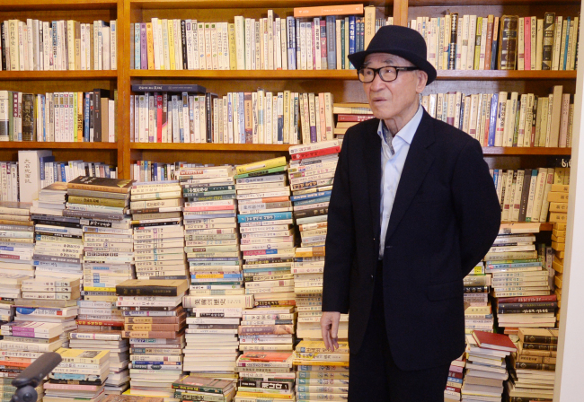 Ko Un (Park Hyun-koo/The Korea Herald)