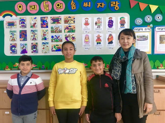 (From left) Sadeed, Yana, Bakri and Park Jung-eun (Bak Se-hwan/The Korea Herald)