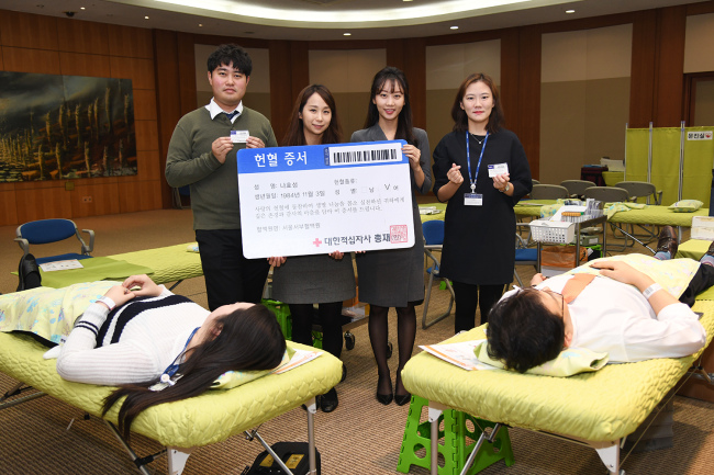 효성이 23일 ‘사랑의 헌혈’ 행사를 진행하고 있다. [제공=효성]