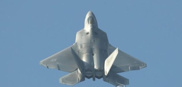 This file photo shows a U.S. F-22 Raptor stealth fighter jet. (Yonhap)