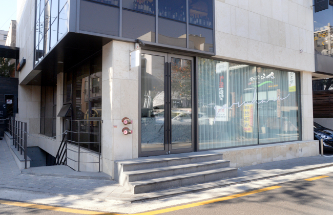 Patisserie by Garuharu opened in Yeoksam-dong, Seoul, in February. (Photo credit: Park Hyun-koo/The Korea Herald)