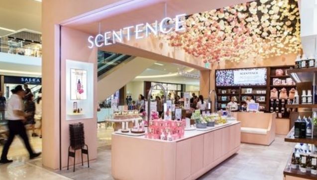 This undated photo provided by E-Mart Inc., the operator of South Korea`s No. 1 discount store chain, on Nov. 23, 2017, shows its beauty specialty store at a shopping mall in Goyang, northwest of Seoul. (Yonhap)