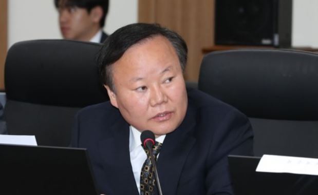 Rep. Kim Jae-won of the Liberty Korea Party is shown in this photo filed Oct. 24, 2017. (Yonhap)