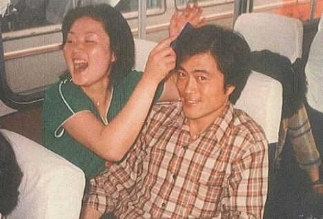 학창시절 문재인 김정숙 커플 [사진=온라인커뮤니티]