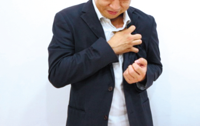 맥박이 불규칙하게 뛰는 심방세동 환자의 허혈성 뇌졸중 발병률은 일반인의 5배, 사망률은 2배가량이므로 주의가 필요하다. 사진은 관련 이미지. [헤럴드경제DB]