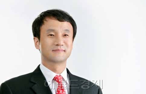 문재인 대통령은 28일 청와대 정무수석비서관 자리에 한병도 정무비서관을 승진 임명했다. [사진=헤럴드경제DB]