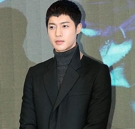 caption: Kim Hyun-joong (Herald DB)