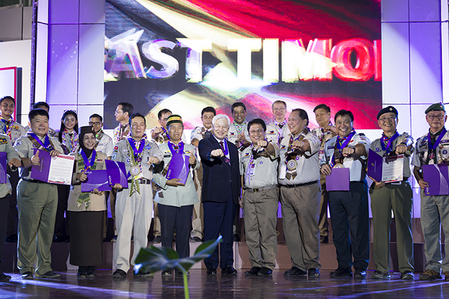 IYF founder Pastor Park Ock-soo (right in front) attends the opening ceremony of the sixth ASEAN Scout Jamboree (IYF)