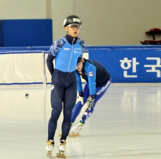 Russian short track speed skater Victor An practices at Korea National Sport University in Seoul on Dec. 6, 2017. (Yonhap)
