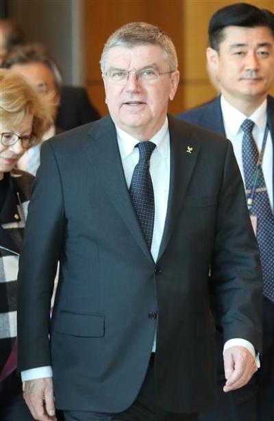 토마스 바흐 국제올림픽위원회(IOC) 위원장이 연내 북한을 방문해 내년 2~3월에 열리는 평창동계올림픽 참가를 독려하고 논의하는 방안을 추진하는 것으로 8일 알려졌다. [사진제공=연합뉴스]