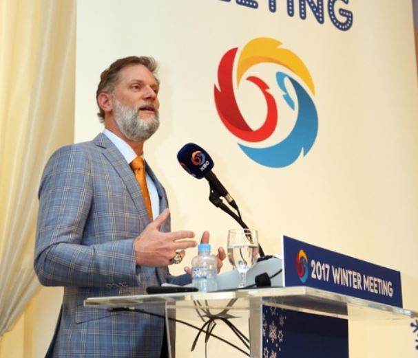In this photo provided by the Korea Baseball Organization, Joe Januszewski, executive vice president and chief revenue and marketing officer for the Texas Rangers, gives a presentation during the KBO Winter Meeting in Seoul on Dec. 11, 2017. (Yonhap)