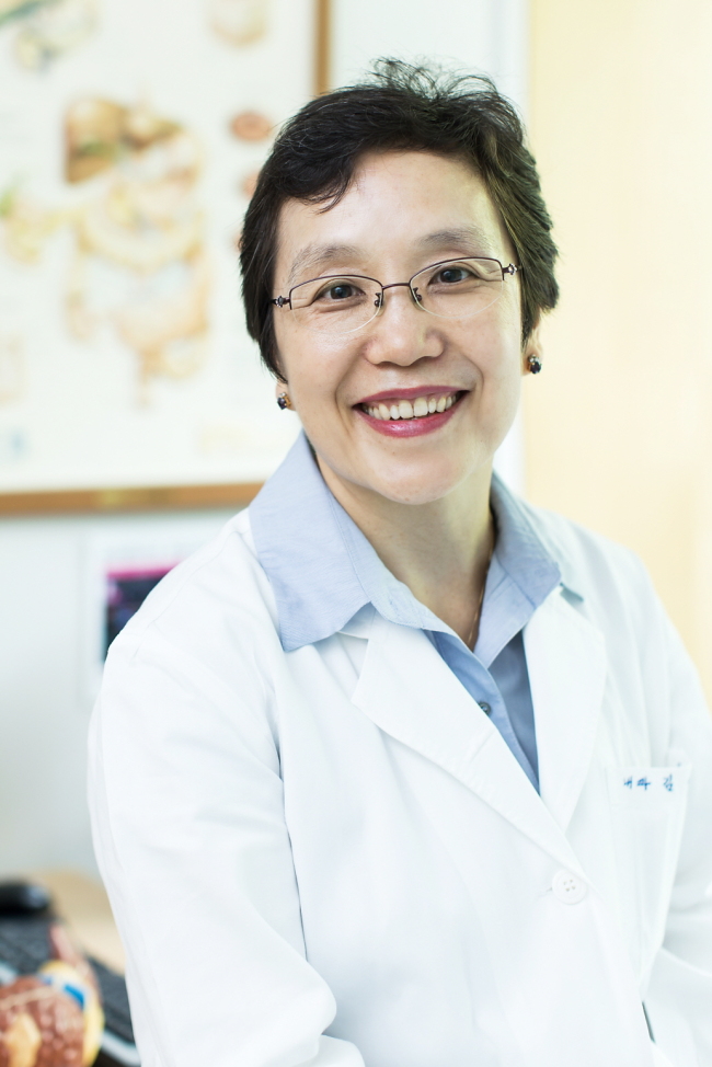 [사진=분당서울대병원 소화기내과 김나영 교수]
[사진=분당서울대병원 소화기내과 김나영 교수]