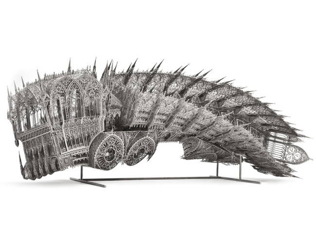 빔 델보예, Twisted Dump Truck(scale model), 2011, chemically nickeled, laser-cut stainless steel with glass pearl finish, 200x70x80cm [사진=빔델보예공식홈페이지]
