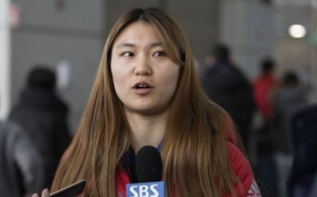 In this file photo taken Dec. 30, 2017, South Korean skeleton slider Jeong Sophia speaks to reporters at Incheon International Airport. (Yonhap)