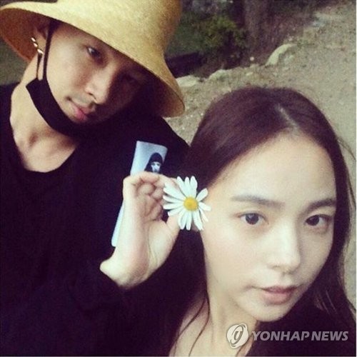 태양-민효린, 2월 3일 결혼 (태양 인스타그램 캡처=연합뉴스)