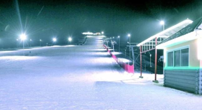 North Korea's new ski resort in Kanggye, Jagang Province, in a photo released by the nation's media (For Use Only in the Republic of Korea. No Redistribution) (Yonhap)