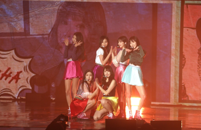 GFriend performs during its first solo concert “Season of GFriend” at the Olympic Hall at Olympic Park in Seoul. (Source Music)