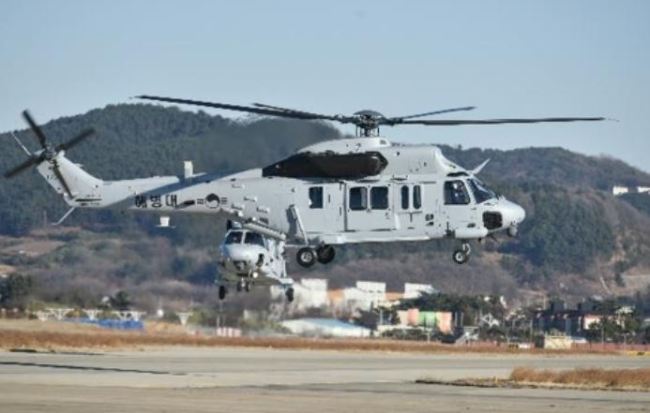 South Korean Marine Corps' MUH-1 multirole helicopters in a photo provided by the unit (Yonhap)