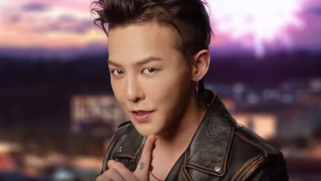 G-Dragon appears on a promotion video of Jeju Shinhwa World (Jeju Shinhwa World)