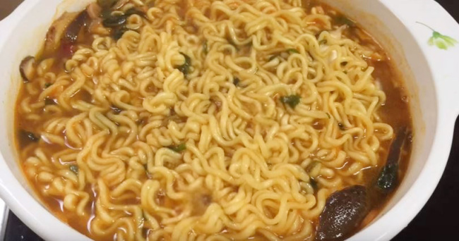 (YouTube)