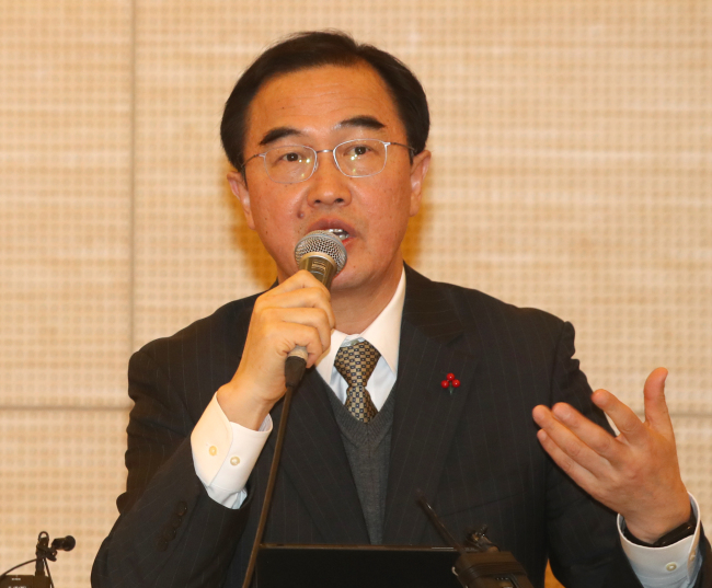 Unification Minister Cho Myoung-gyon attends a forum in Seoul on Friday. Yonhap