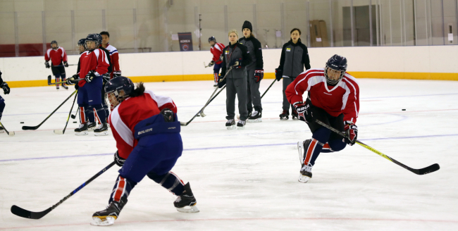The unified Korean women’s ice hockey team (Yonhap)