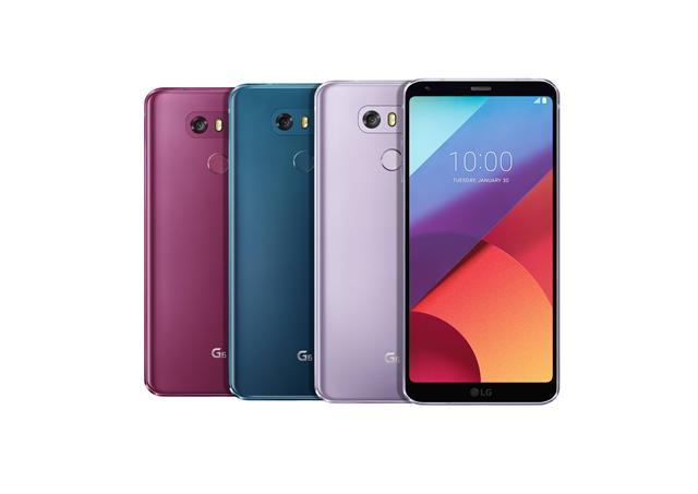 LG전자가 ’모바일월드콩그레스 2018‘에서 선보이는 ’LG G6‘ 추가 색상 제품  [제공=LG전자]