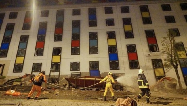 A large hotel in Taiwan's northeastern city of Hualien has partially collapsed after a 6.4 Magnitude earthquake late Tuesday night. (AFP)