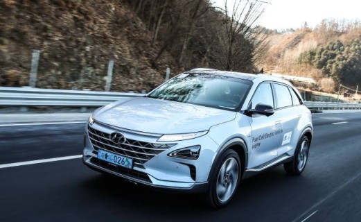 Hyundai‘s Nexo, a futuristic eco-friendly car