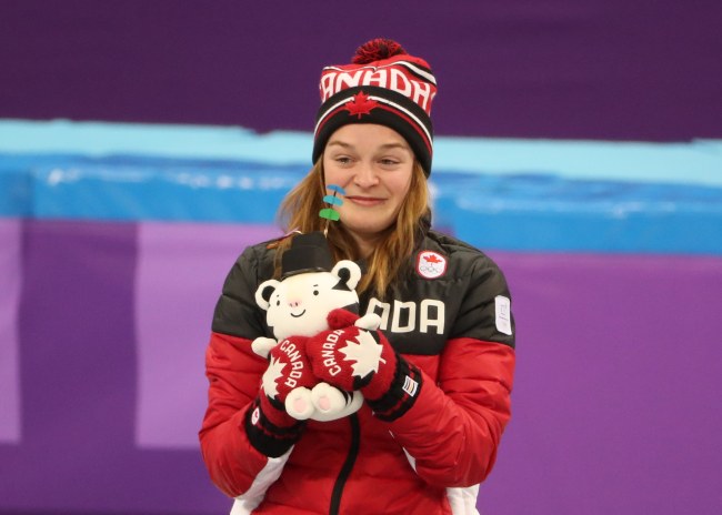 Bronze medal winner Kim Boutin of Canada celebrates during the venue ceremony of the Women's Short Track Speed Skating 500 m final at the Gangneung Ice Arena during the PyeongChang 2018 Olympic Games Tuesday. (Yonhap)
