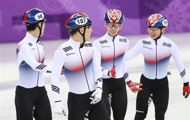 22일 5,000m 계주 금메달에 도전하는 한국 남자 쇼트트랙 대표팀.  [연합뉴스]