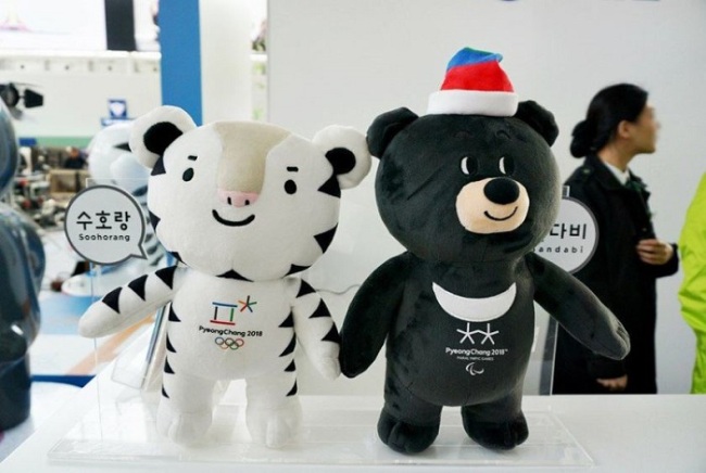 Soohorang & Bandabi — the PyeongChang 2018 mascots (Twitter)