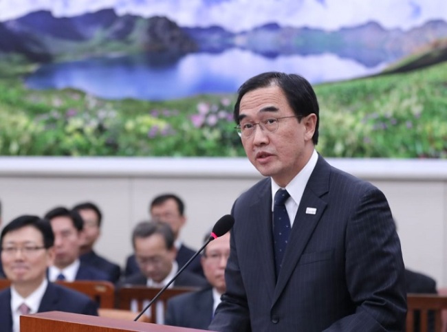 This photo, taken on Feb. 22, 2018, shows Unification Minister Cho Myoung-gyon, telling lawmakers about inter-Korean ties. (Yonhap)