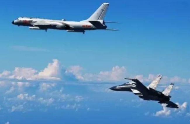 Chinese military aircraft enters KADIZ on Tuesday. (YOnhap)