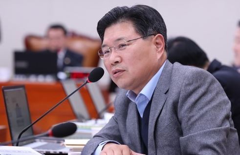 Rep. Hong moon-jong (Yonhap)