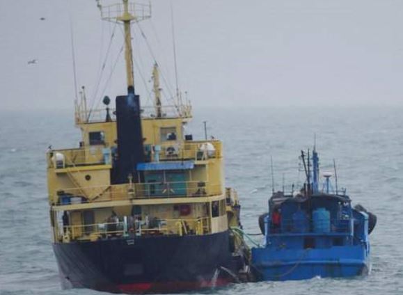 North Korean-flagged tanker Yu Jong 2, left, and Min Ning De You 078 lies alongside in the East China Sea on Feb. 16. (AP)
