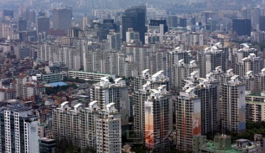 9일 부동산 업계에 따르면 3~4월 예정된 분양물량은 전국 8만9800여 가구에 달한다. 경기도에 2만7000여 가구가 몰려 있으며 수도권에 77%가량이 집중됐다.  [헤럴드경제DB]