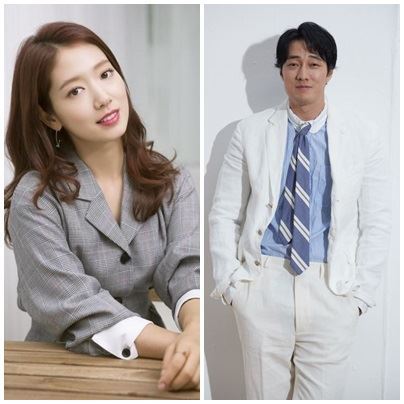 Park Shin-hye (left) and So Ji-sub (S.A.L.T Entertainment, 51K)