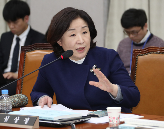 [사진=연합뉴스]
[사진=연합뉴스]
